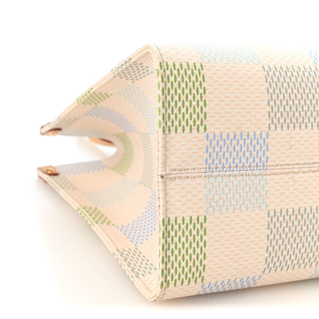 Damier Giant Onthego MM Pistachio