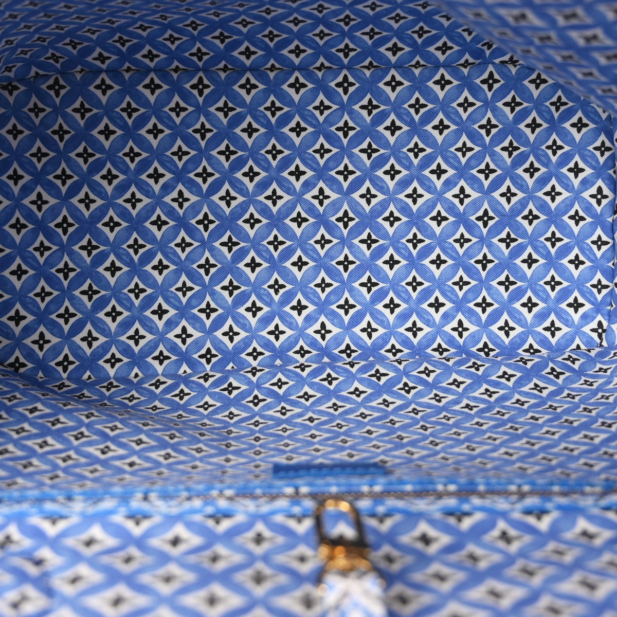 Monogram Giant By The Pool 2.0 Neverfull MM Blue