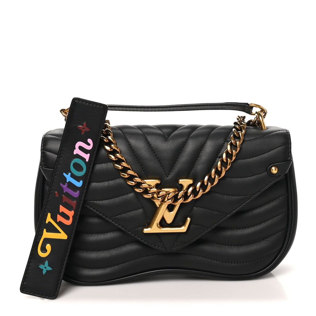 Calfskin New Wave Chain MM Black