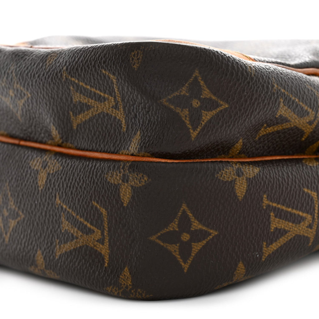 Monogram Amazone