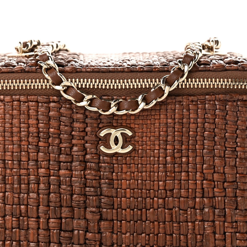 Braided Raffia Vanity Case With Chain Brown