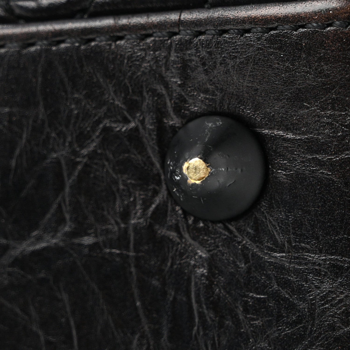 Crinkled Calfskin Cannage Medium Lady Dior Black