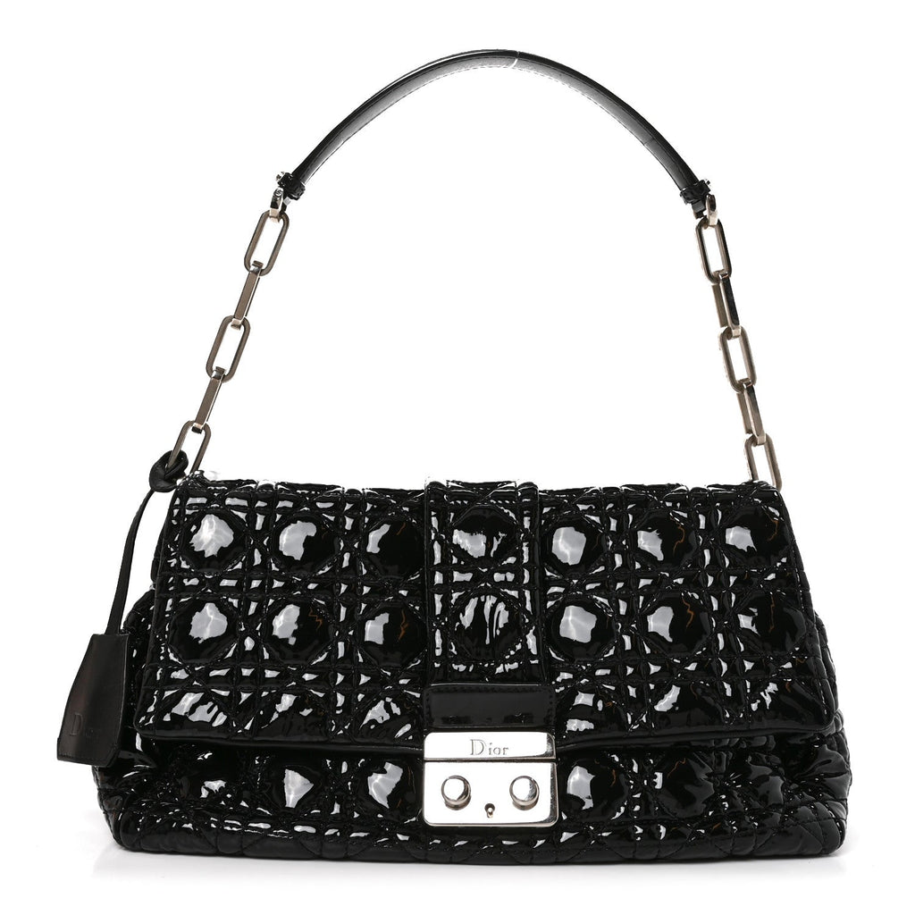 Patent Cannage New Lock Flap Black