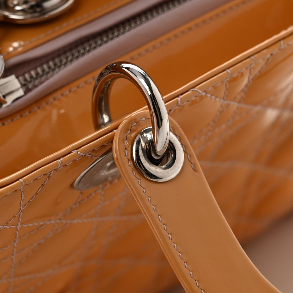 Patent Cannage Medium Lady Dior Beige