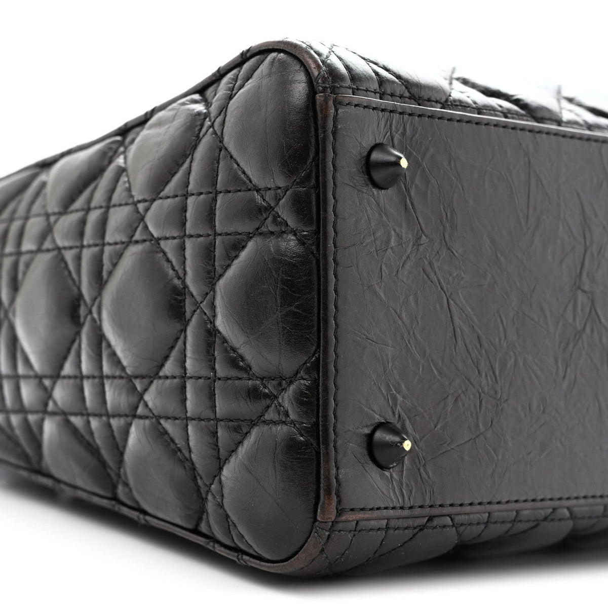 Crinkled Calfskin Cannage Medium Lady Dior Black