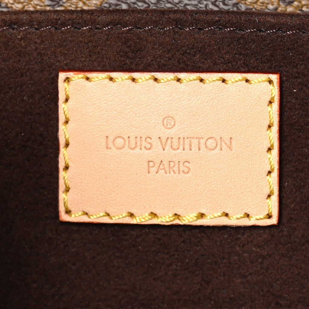 Monogram Pochette Metis East West
