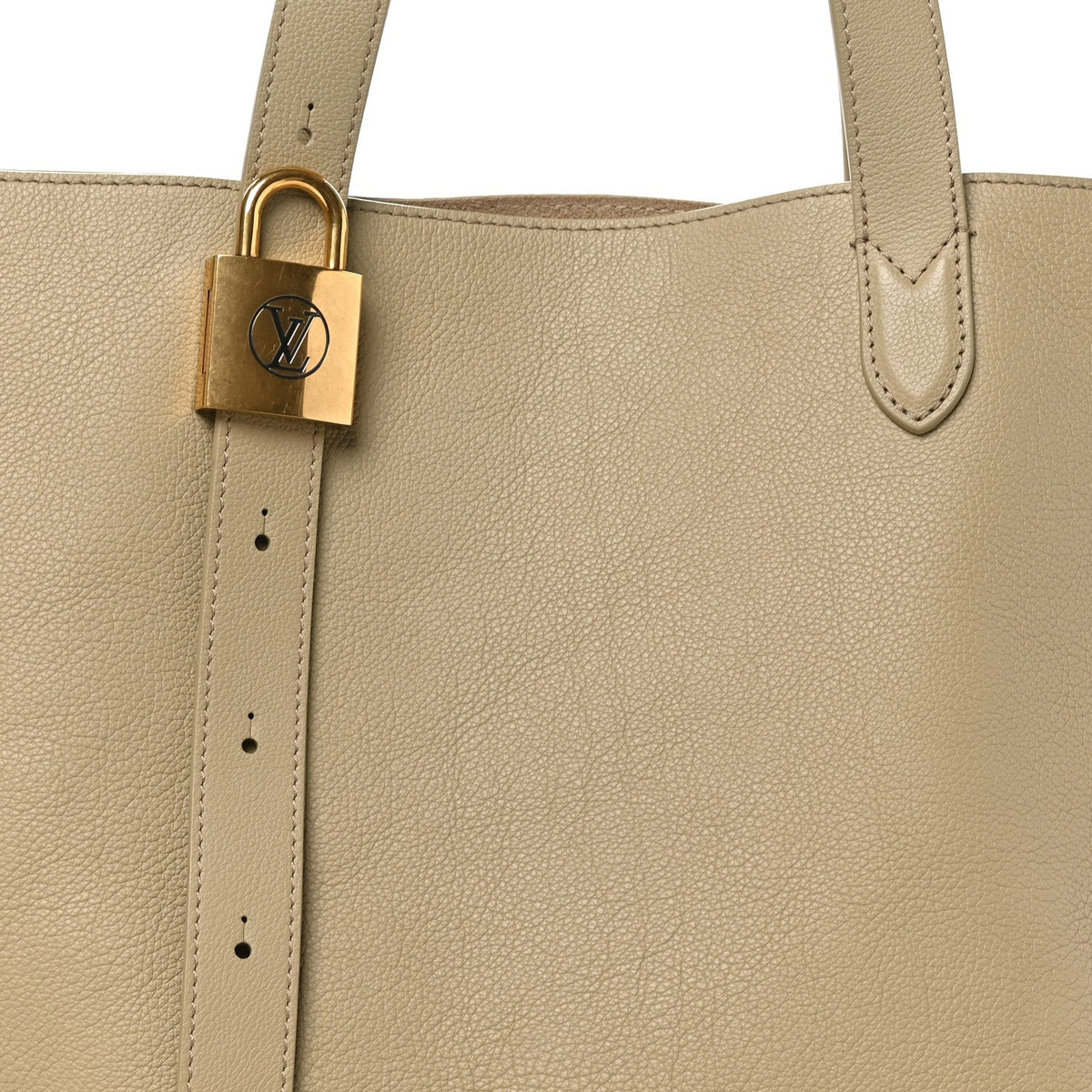 Grained Calfskin Low Key Cabas MM Clay