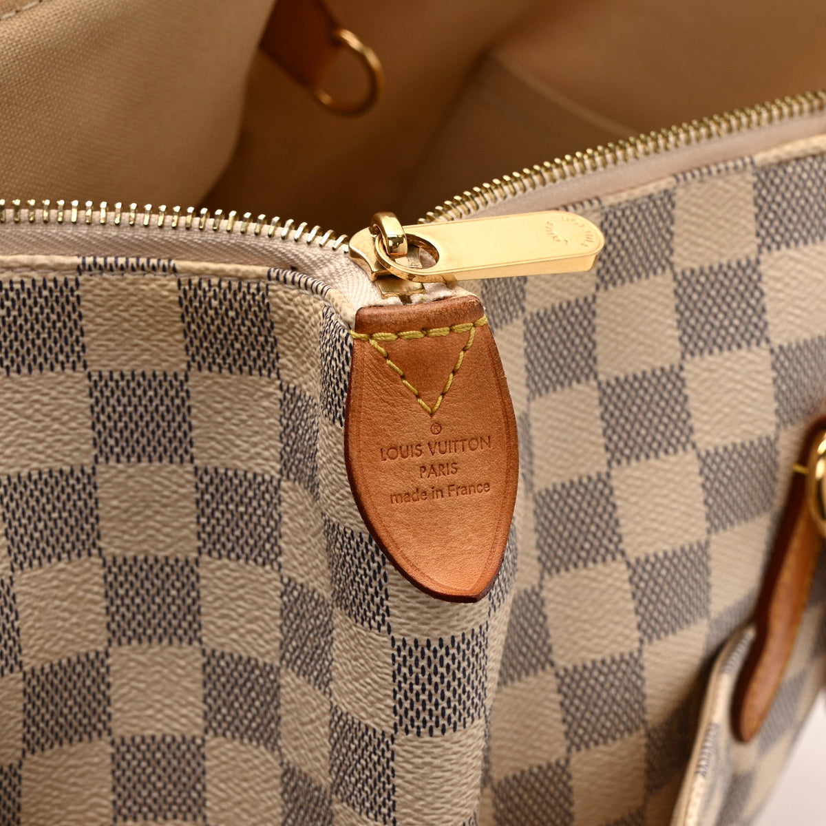 Damier Azur Totally MM