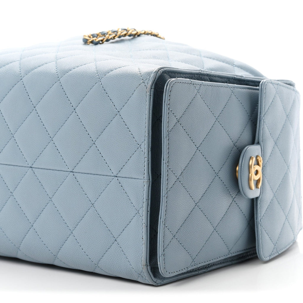 Caviar Quilted Medium Chanel 25 Handbag Blue