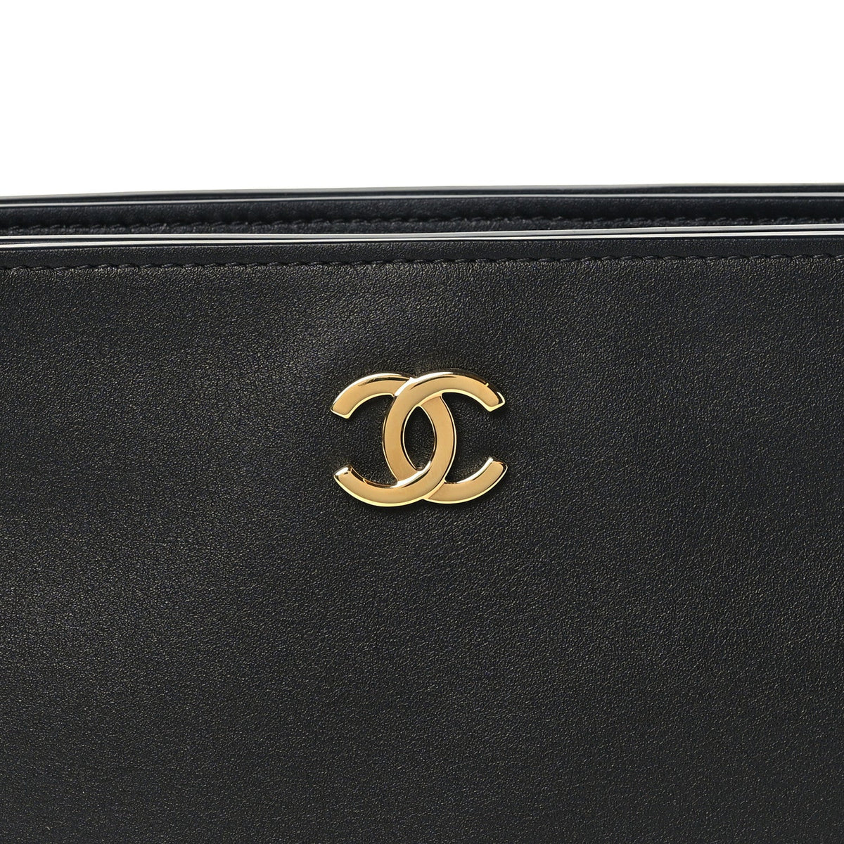 Calfskin Chick Studs Clutch Black