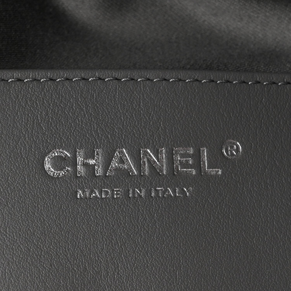 Metallic Caviar Quilted Small Chanel 25 Handbag Anthracite