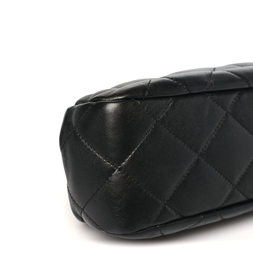 Lambskin Quilted CC Kisslock Clutch Black