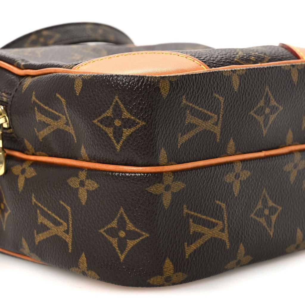 Monogram Amazone
