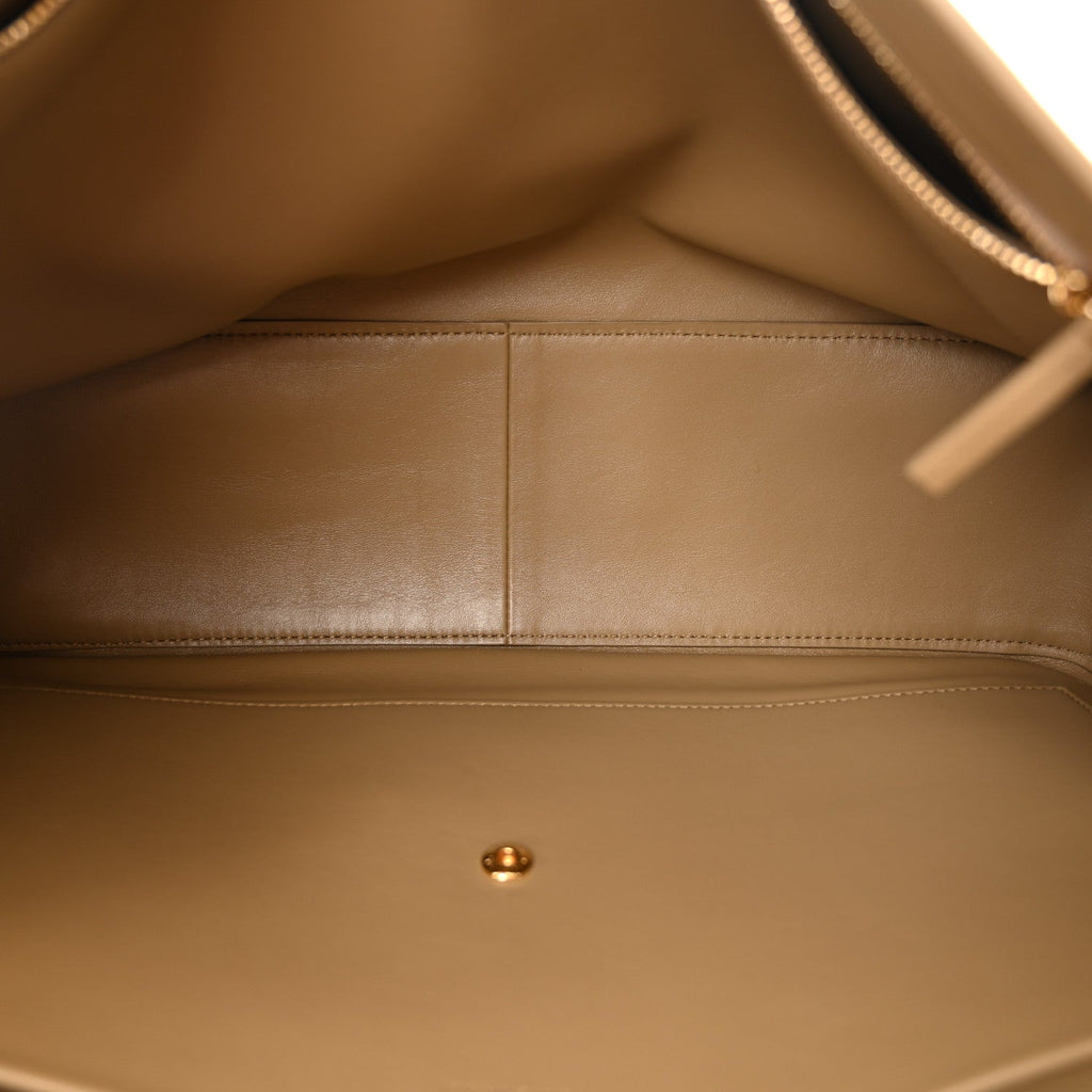 Suede Calfskin Souplissimo Maxi Flap Dark Beige