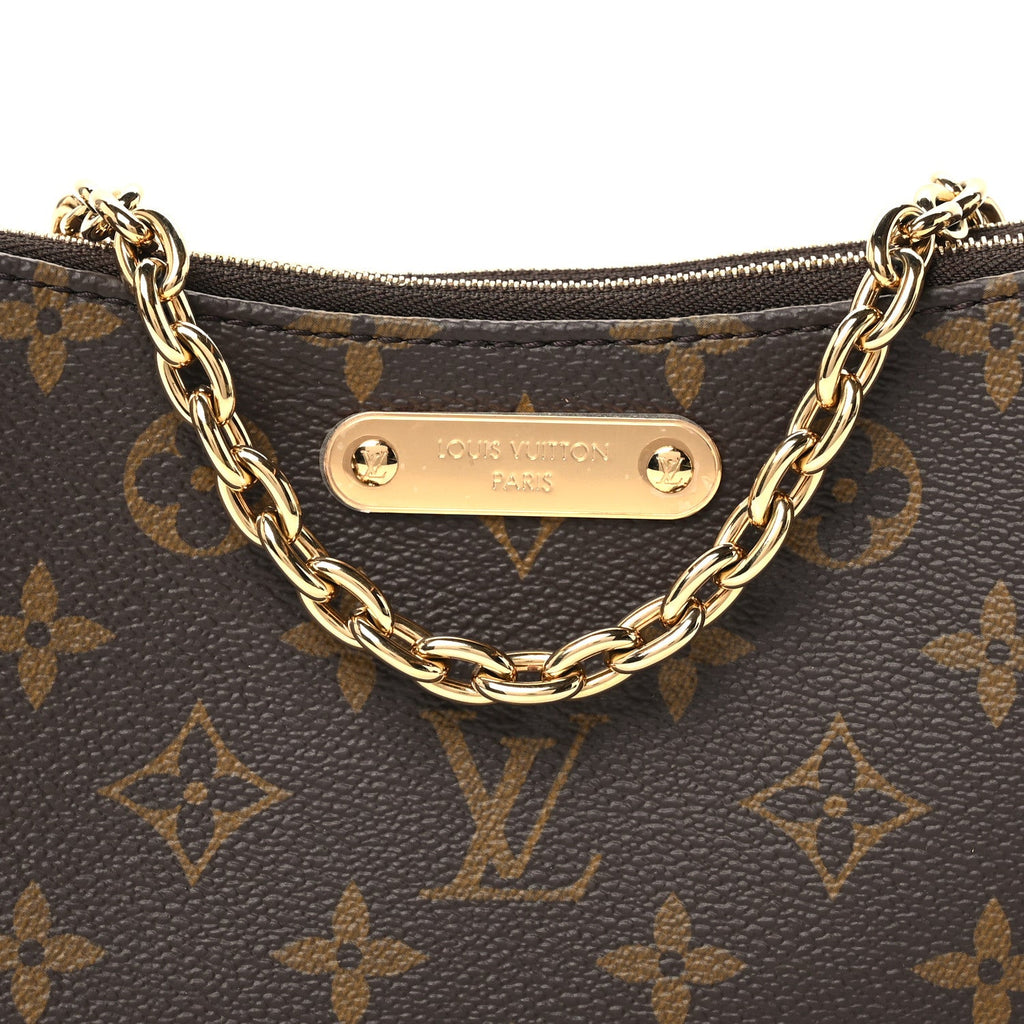 Monogram Liv Pochette