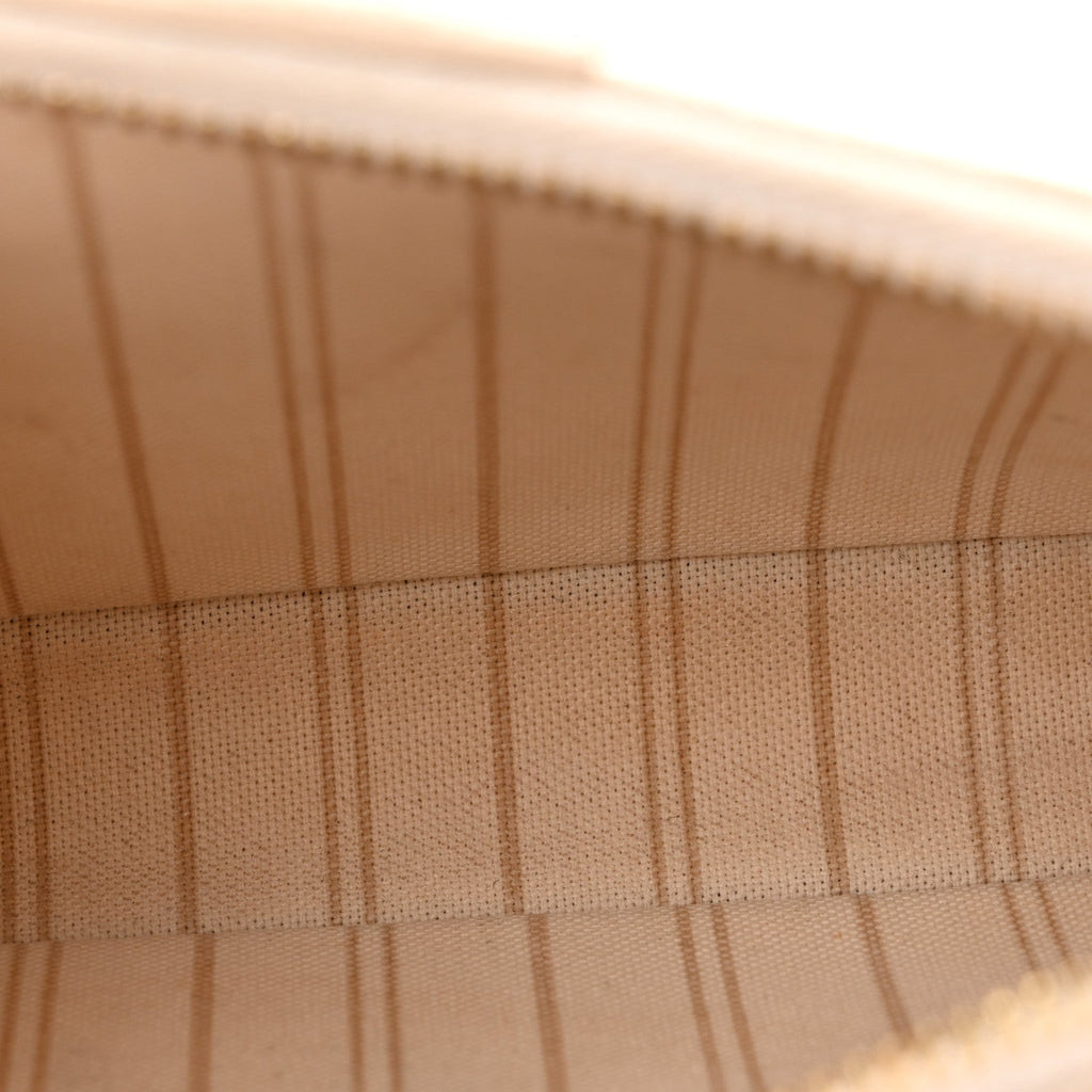 Empreinte Easy Pouch On Strap Cream