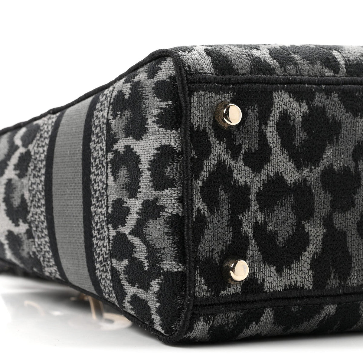 Canvas Medium Mizza Embroidered Lady D-Lite Grey
