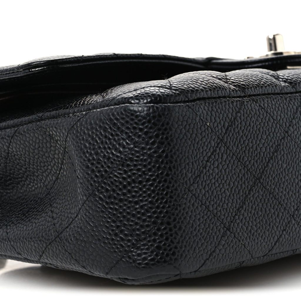 Caviar Quilted Medium Double Flap Black