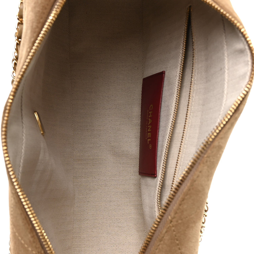 Suede Calfskin Quilted Camerissimo Case Beige