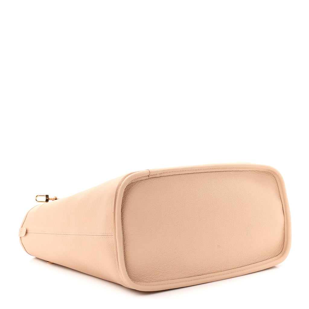 Monogram Inside Out Reversible Neverfull MM Dune Hazelnut