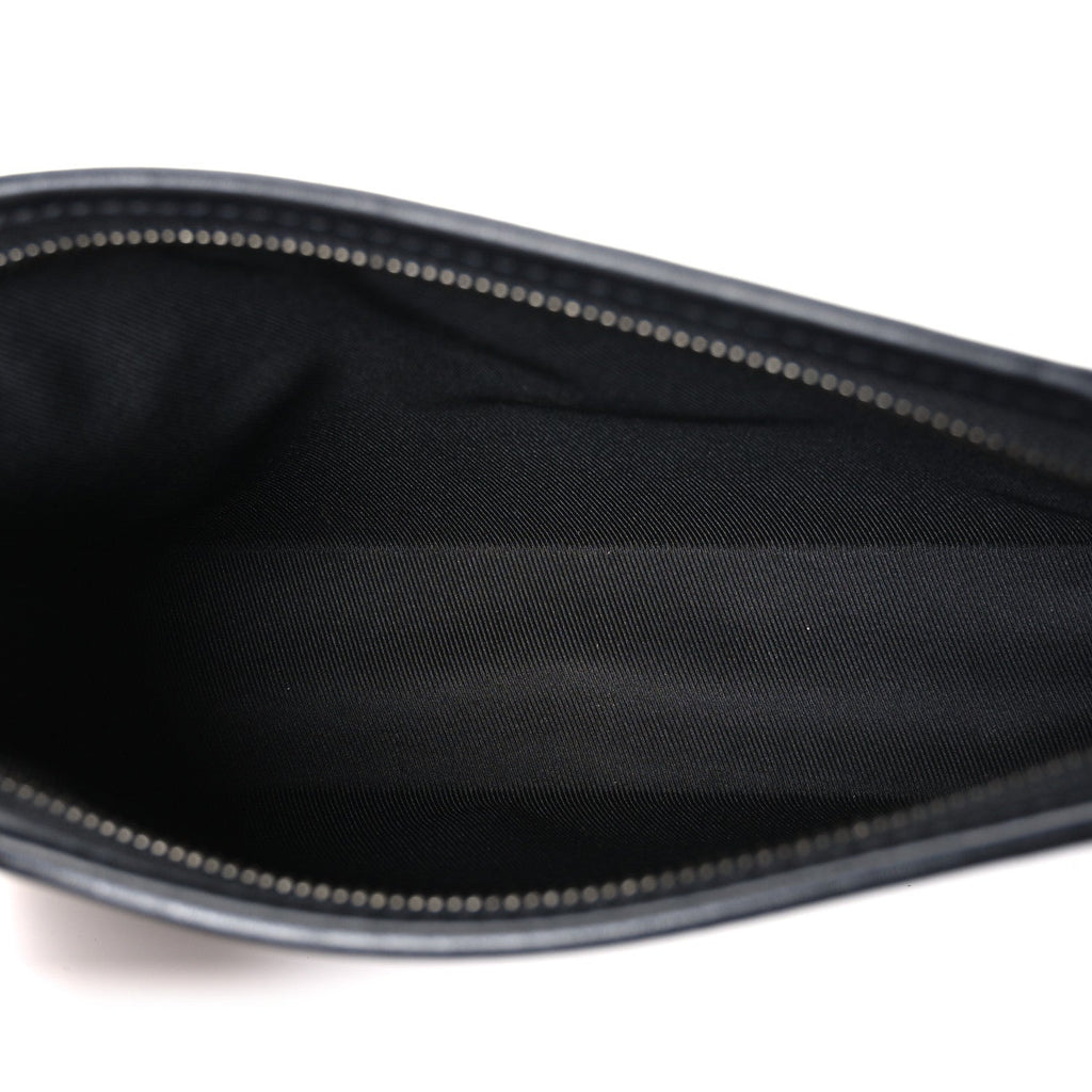 Reverse Monogram Eclipse Gaston Wearable Wallet