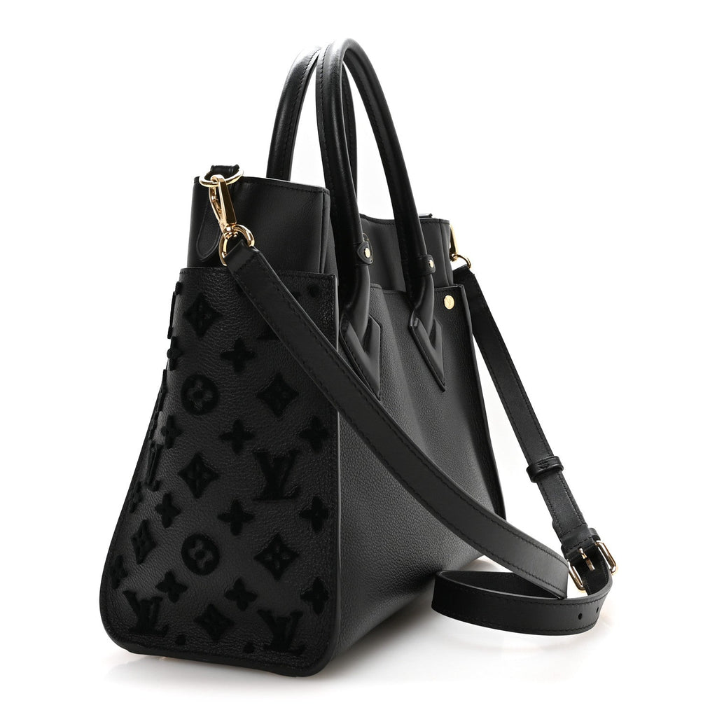 Calfskin Monogram Tufting On My Side Black