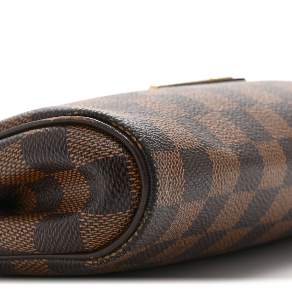 Damier Ebene Eva Clutch