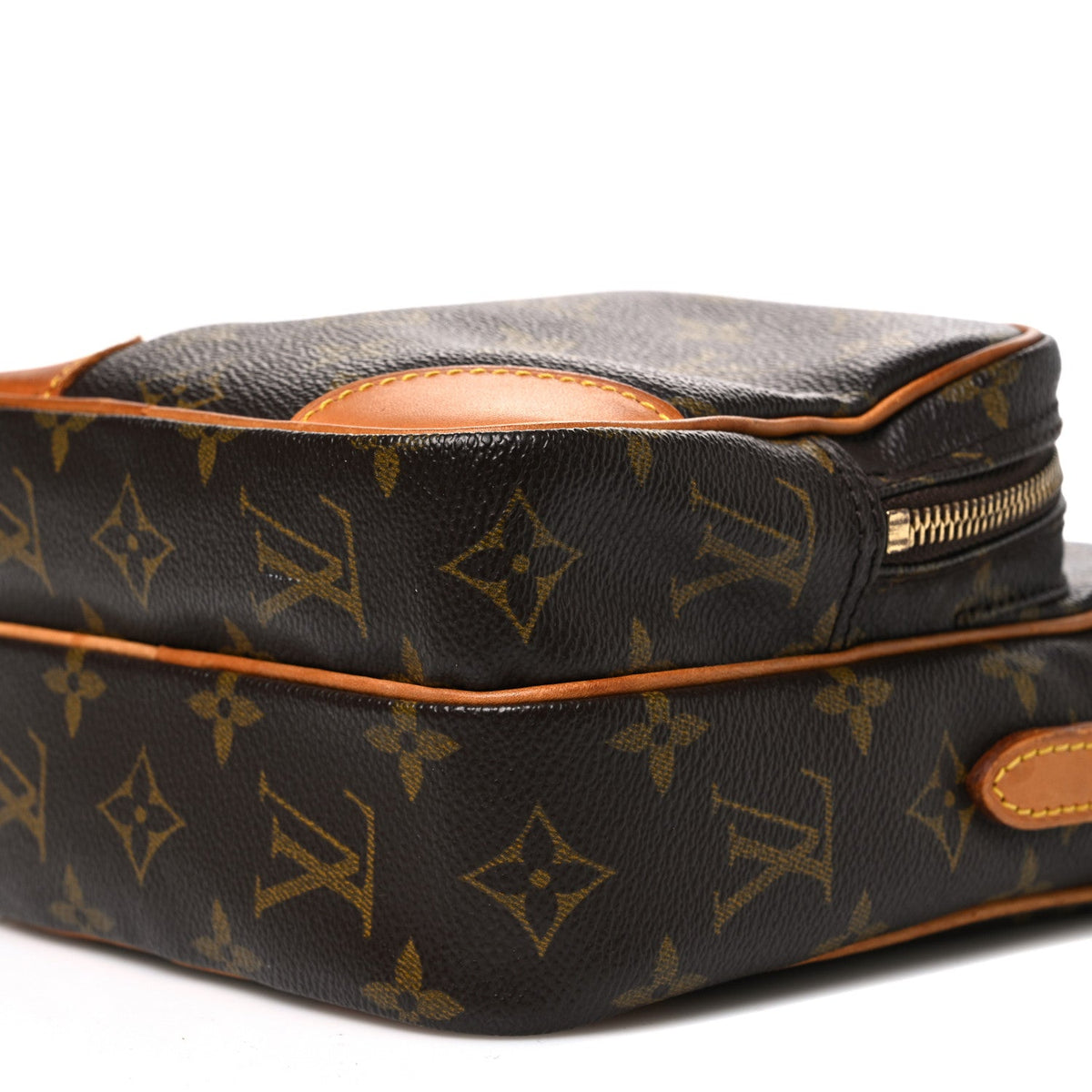 Monogram Amazone