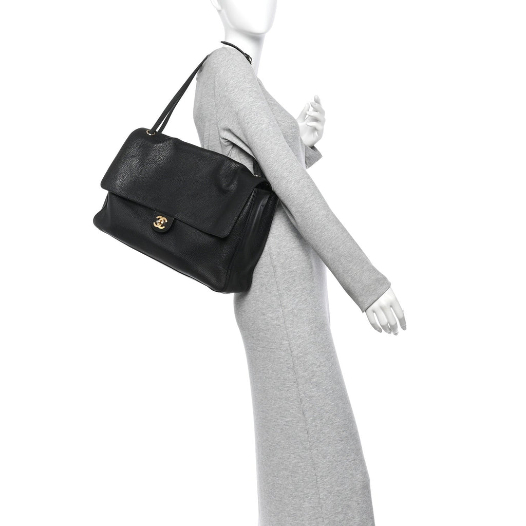 Grained Calfskin Souplissimo Maxi Flap Black