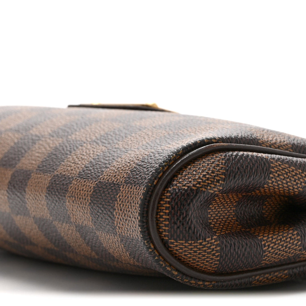 Damier Ebene Eva Clutch