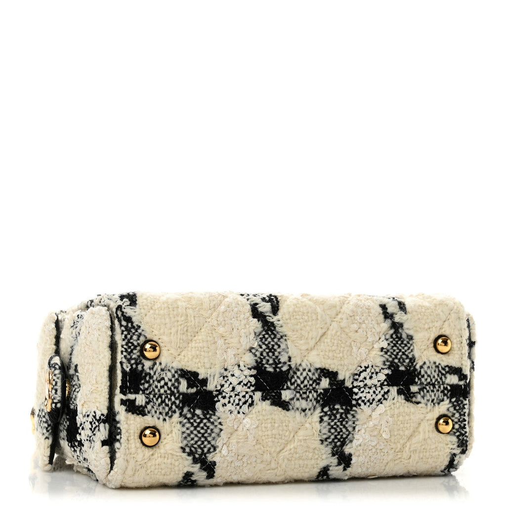 Tweed Quilted Mini Chanel 25 Handbag White Ecru Black