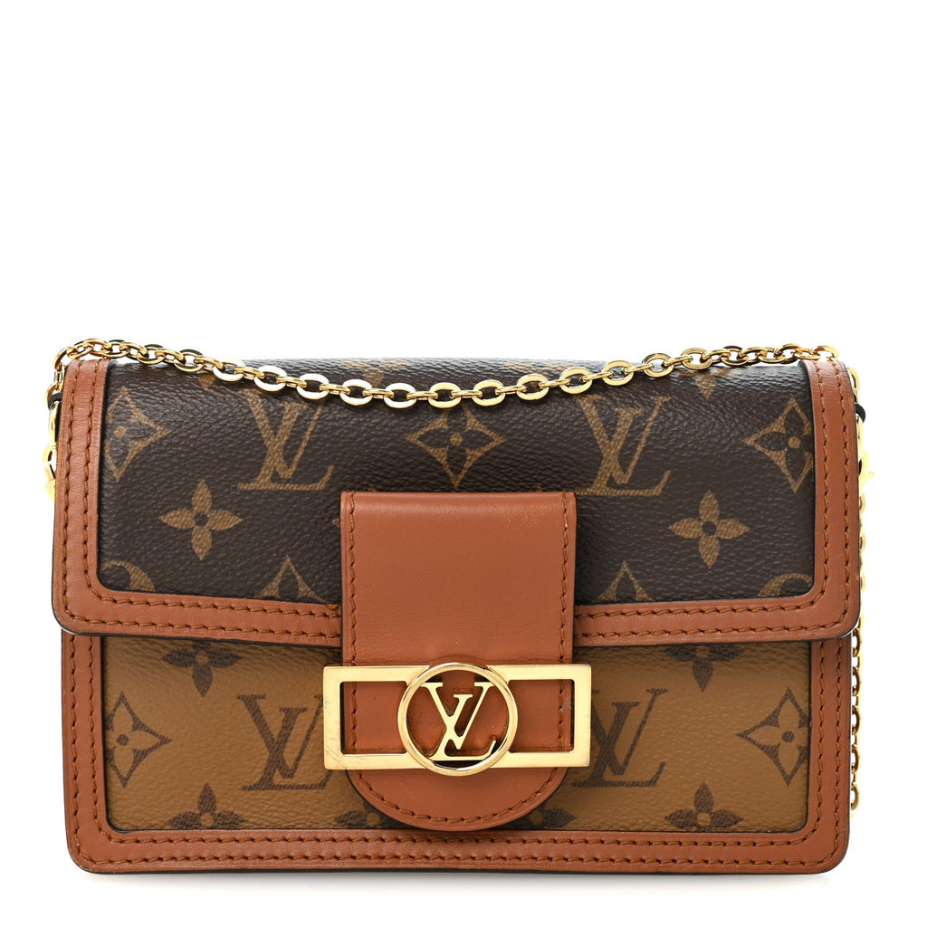 Reverse Monogram Dauphine Chain Wallet