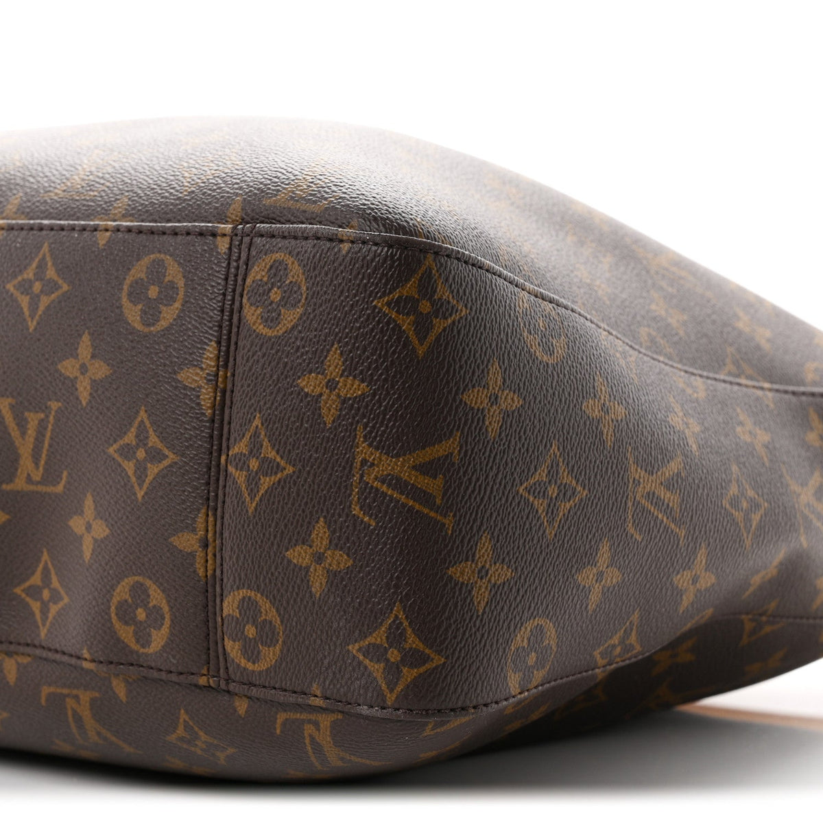 Monogram Slouchy MM