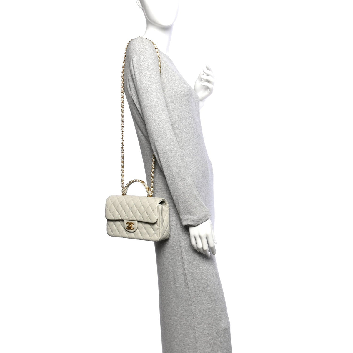 Caviar Quilted Small Handy CC Flap Light Grey