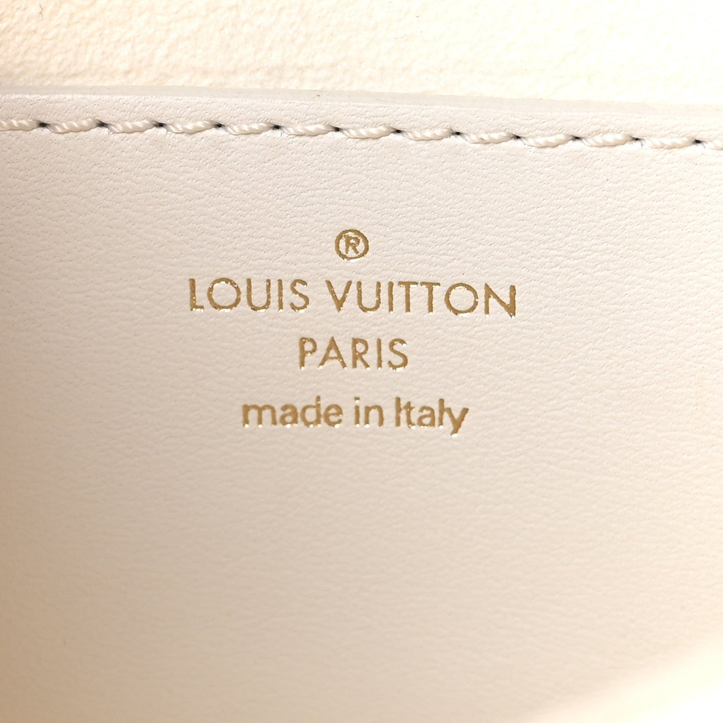 Calfskin New Wave Multi Pochette Snow