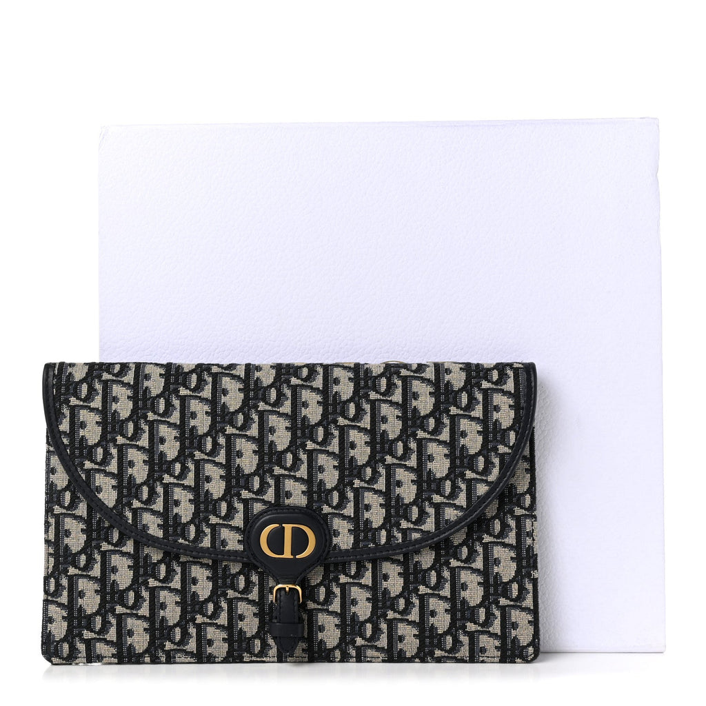 Oblique Bobby Pouch Blue