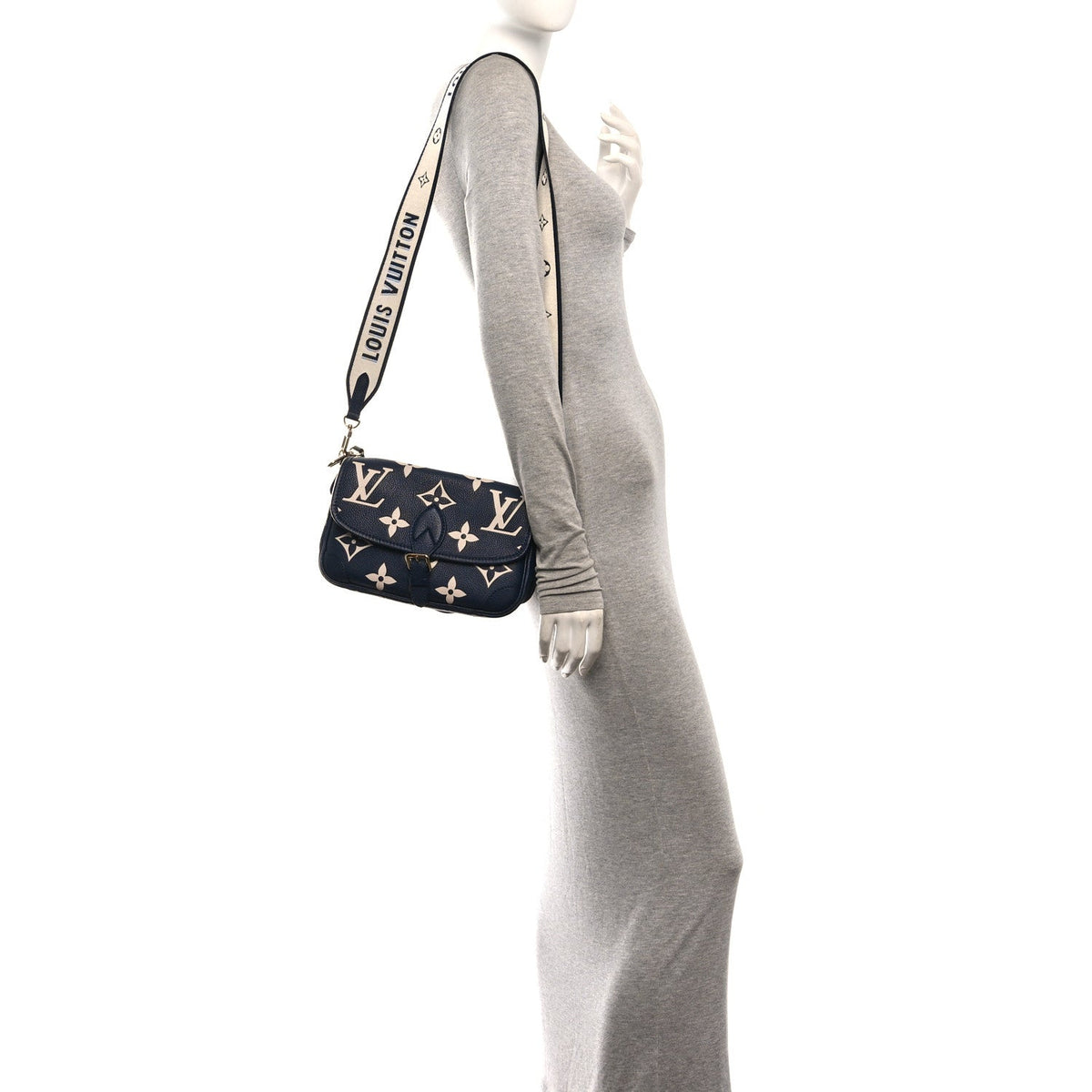 Empreinte Giant Monogram Diane Navy Creme