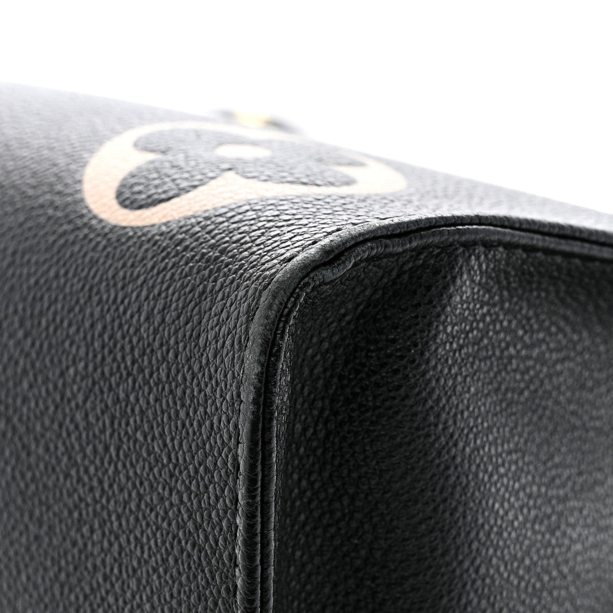 Empreinte Monogram Giant Onthego MM Black Beige