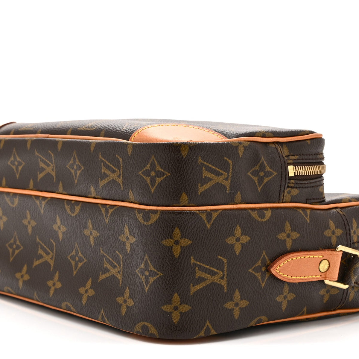 Monogram Nil 28