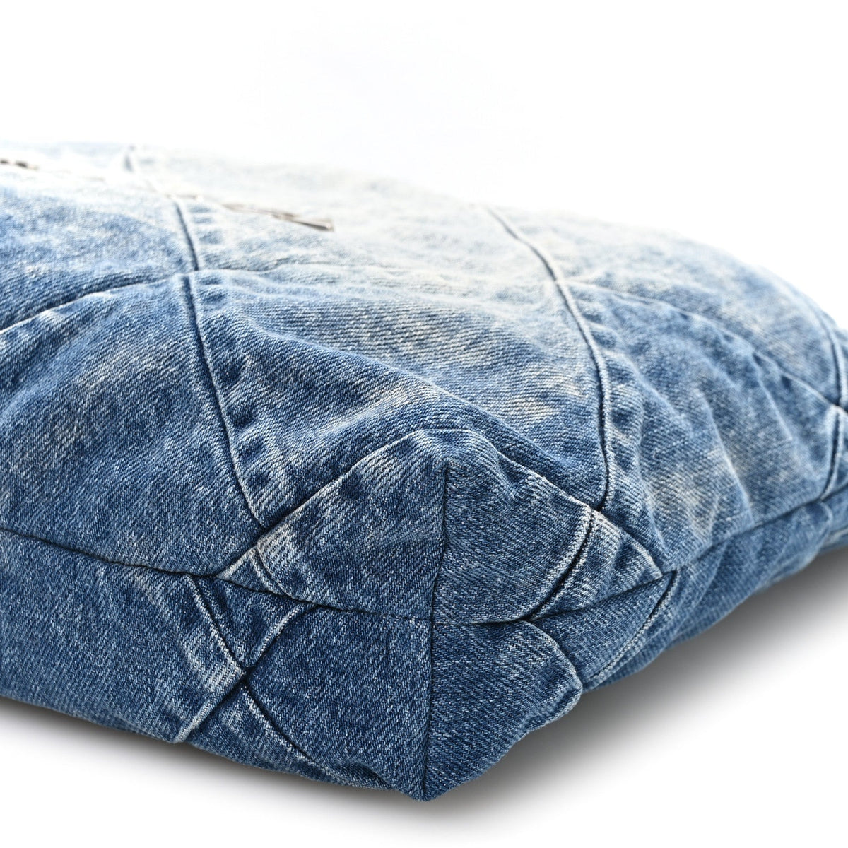 Denim Quilted Small Chanel 22 Blue
