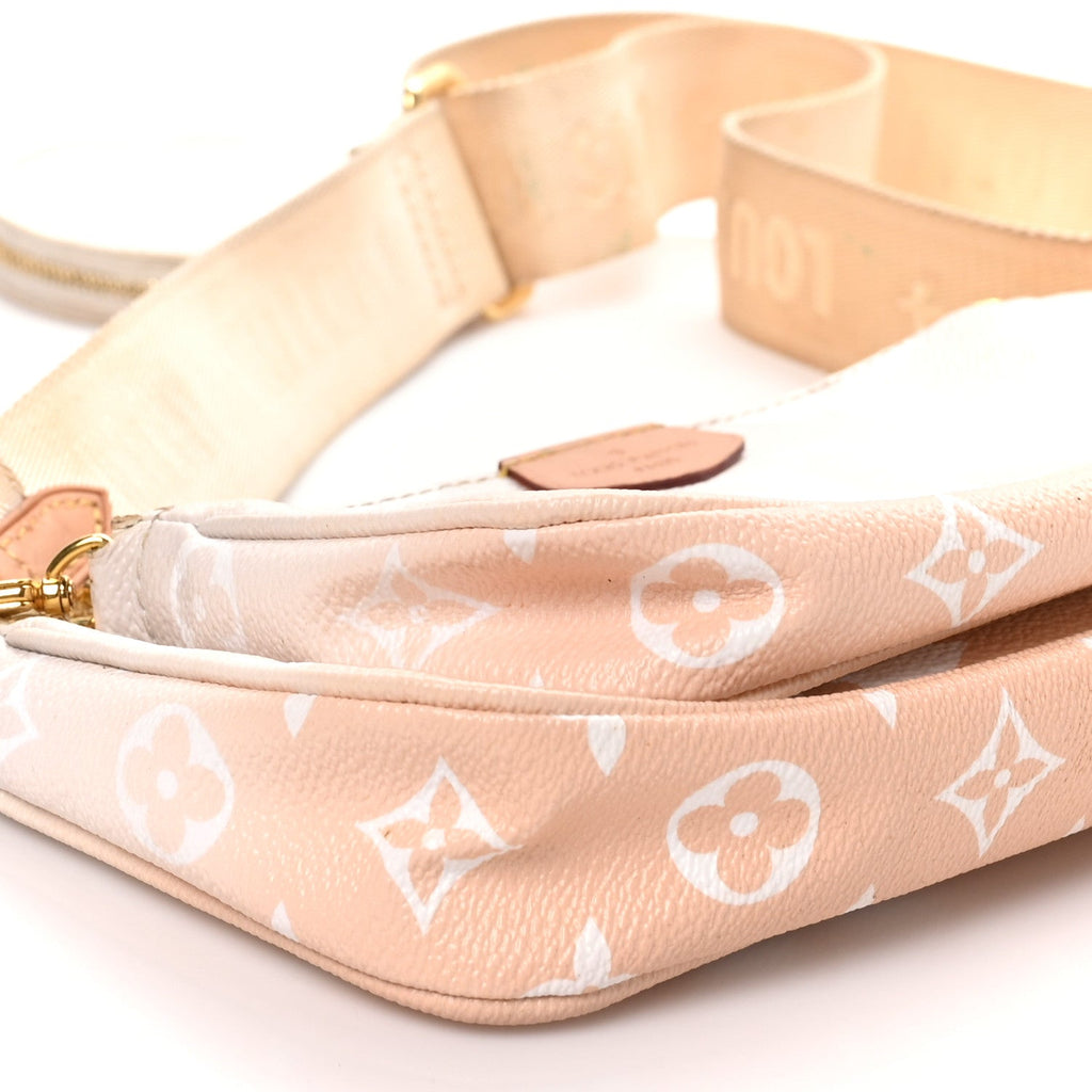 Monogram Giant By The Pool Multi Pochette Accessories Brume