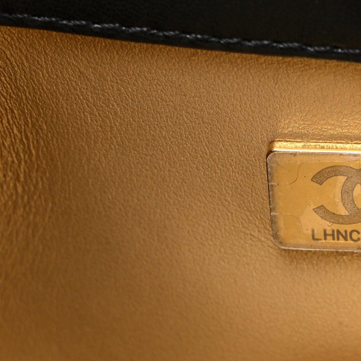 Lambskin Quilted Pearl Mini Flap Black Black