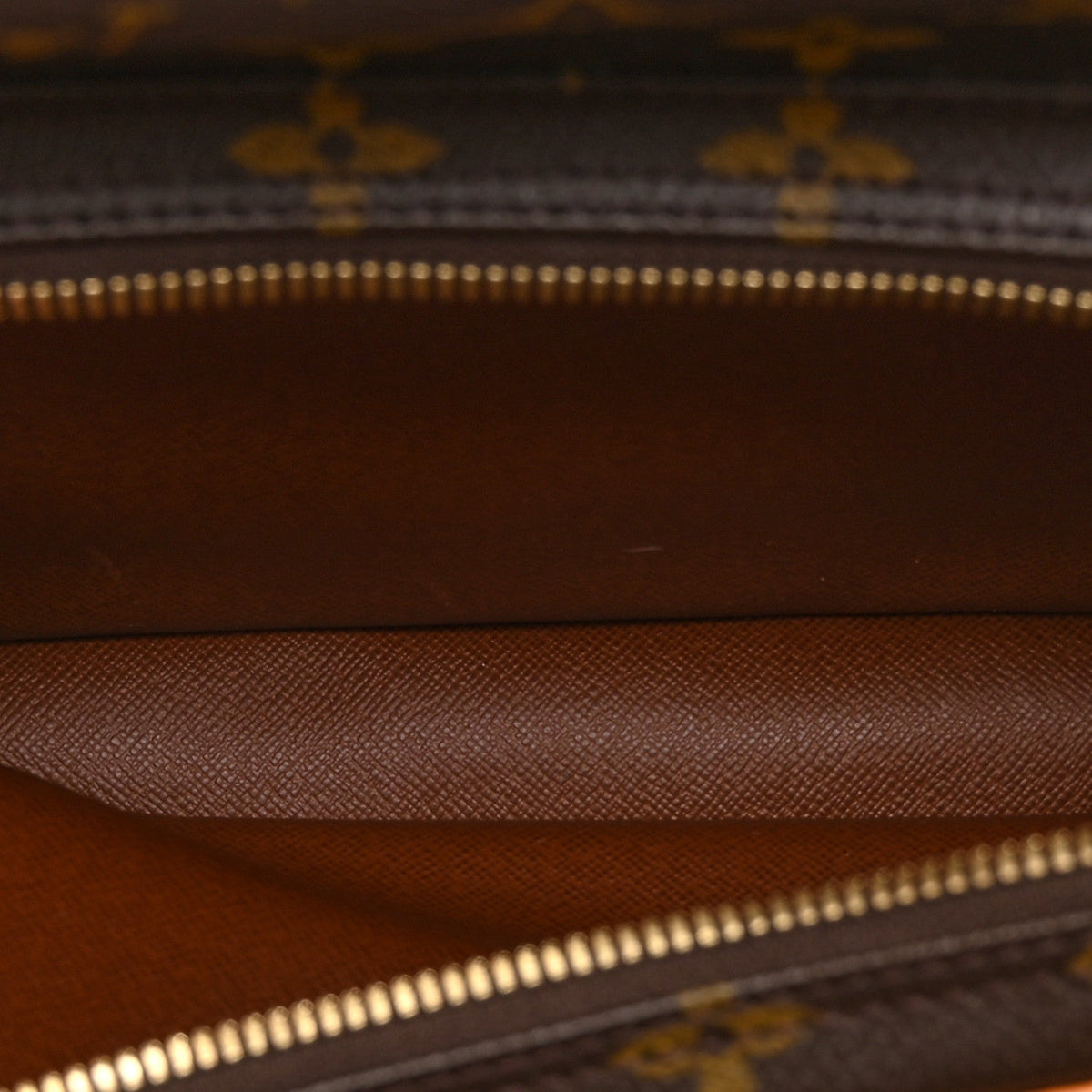 Monogram Nil 28