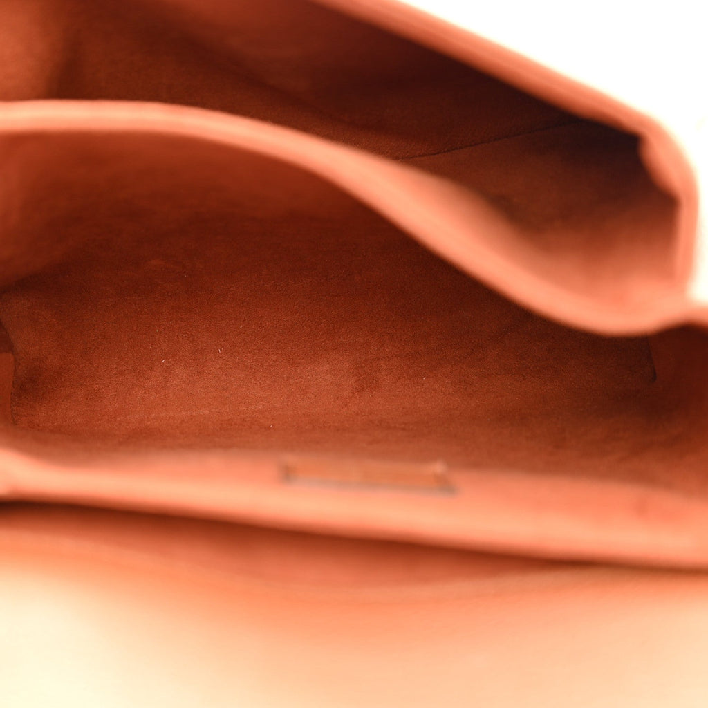 Grained Calfskin Lockme Oxford Cognac