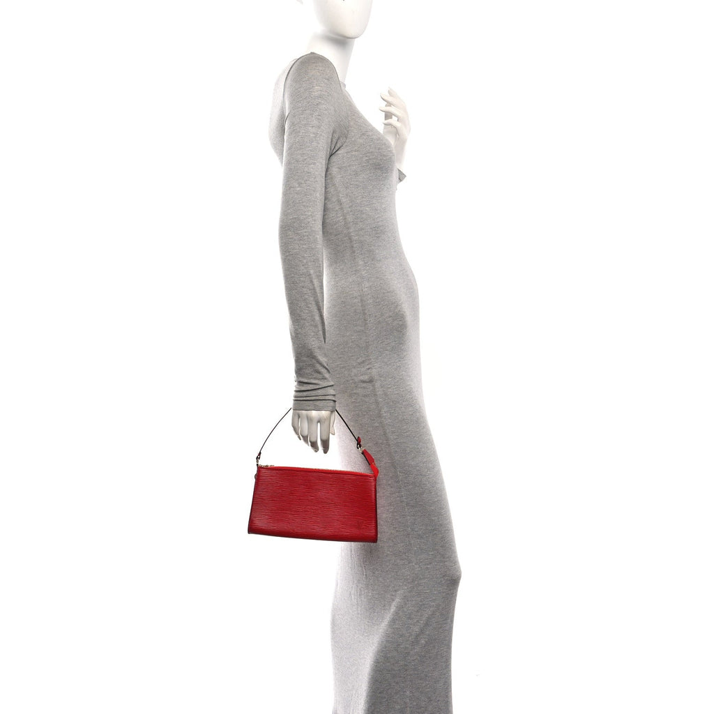 Epi Pochette Accessories 24 Castillan Red