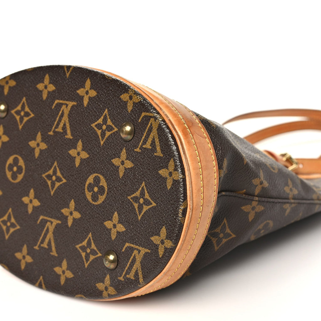 Monogram Petit Bucket 23