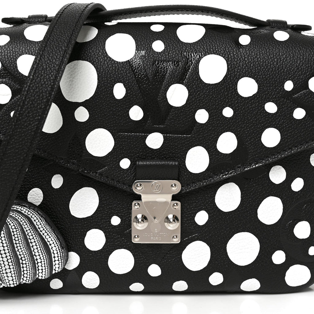 LV x YK Empreinte Monogram Giant Pochette Metis Black