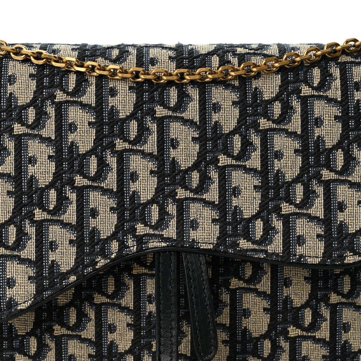 Oblique Saddle Chain Pouch Blue
