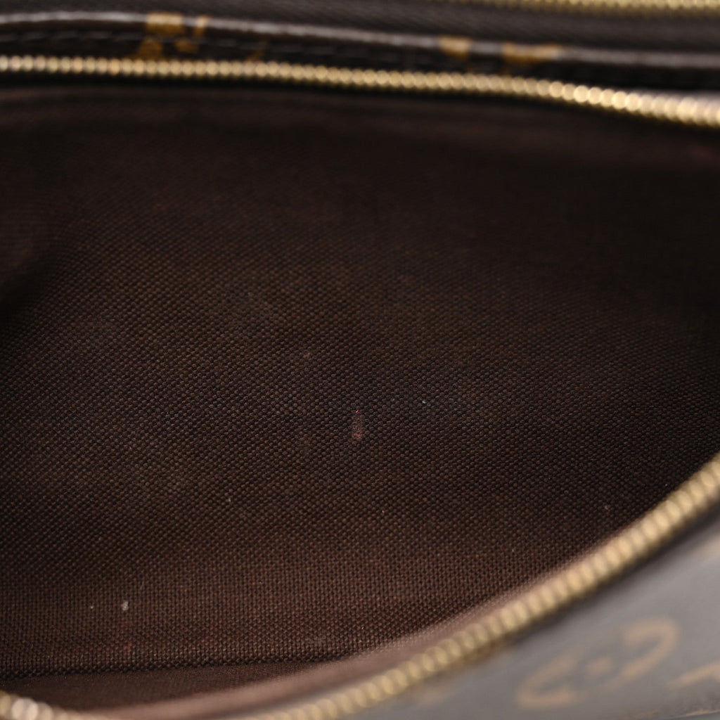 Monogram Liv Pochette