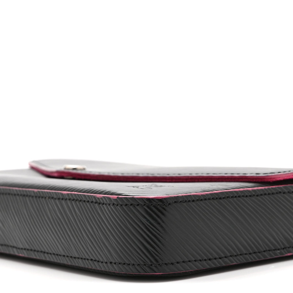 Epi Pochette Felicie Black Hot Pink